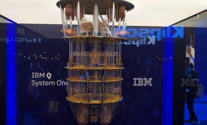 Google’ın rakibi IBM yeni kuantum bilgisayarını tanıttı