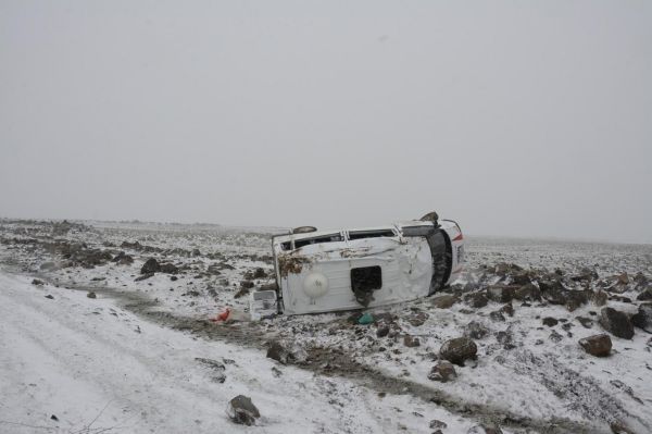 Öğretmen servisi kaza yaptı: 6 yaralı