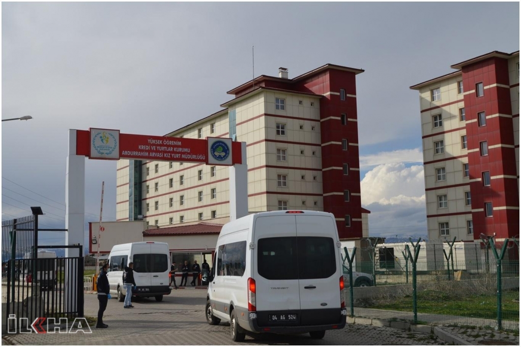 KKTC'den getirilen 189 kişi Ağrı'daki KYK yurtlarında karantinaya alındı
