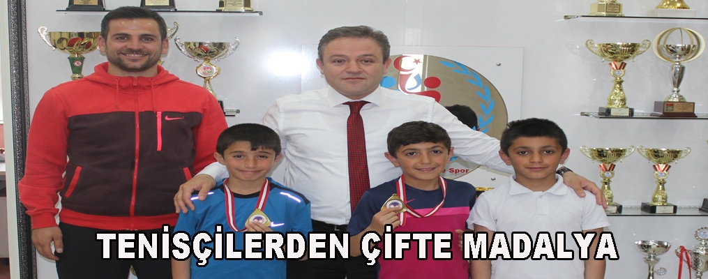 AĞRI’LI MİNİK YÜREKLERDEN ÇİFTE ŞAMPİYONLUK