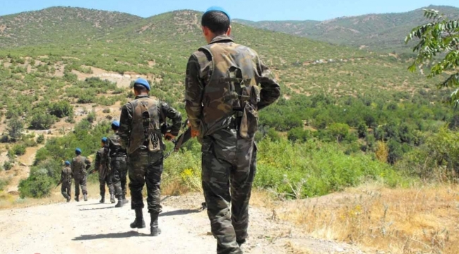 Ağrı'da 2 PKK'li öldürüldü