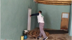 Doğubayazıt Umut Kervanı yağıştan dolayı çöken evi onardı 