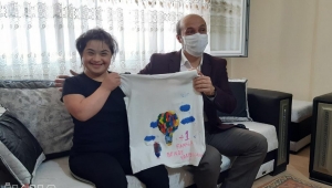 Yarışmada dereceye giren öğrenciler ödüllendirildi 