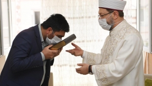 Diyanet İşleri Başkanı Çakan ailesine taziye verdi