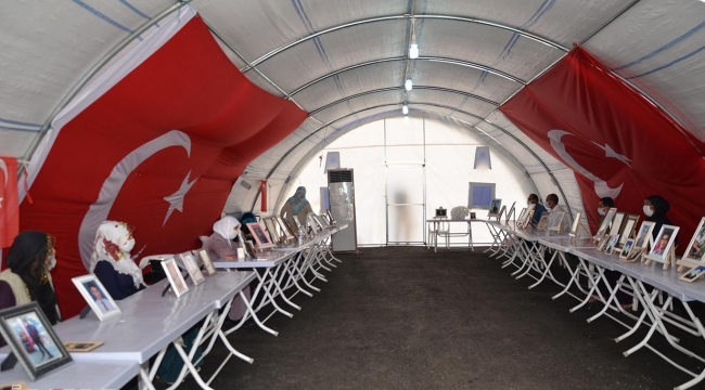 Evlat nöbetindeki aileler 285 gündür HDP'den çocuklarını istiyor