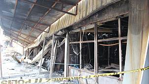 Dükkanları küle dönen esnaf itfaiyeyi suçladı 