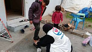 Yetim 71 çocuk giydirildi