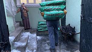 Ağrı'da kömür, giyecek ve gıda yardımı yapıldı