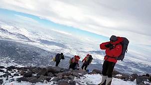Başar, Ağrı Dağı'ndaki fırtına engelini anlattı 