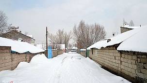 Ağrı halkı güne beyaz örtü ile uyandI