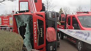 Elazığ'da İtfaiye aracıyla otomobil çarpıştı: 7 yaralı 