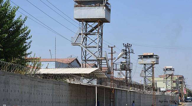 Hırsızlıktan aranan şahıs yakalandı