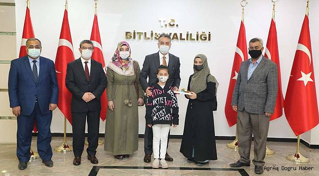 Türkiye 2'ncisi olan hafıza ödülü verildi