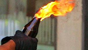 AK Parti Patnos ilçe binasına molotoflu saldırı girişimi 