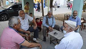 Zam oranı emeklileri memnun etmedi 