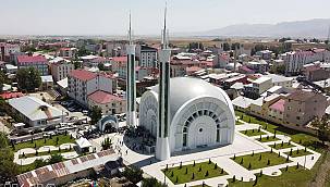 Eleşkirt'teki cami açıldı