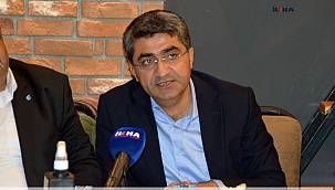 Deva Partisi Genel Başkan Yardımcısı, Ağrı'da bulunan yerel ve ulusal basın siteleri ile bir araya geldi