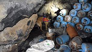 Ağrı'da PKK'ye ait yaşam malzemeleri ele geçirildi