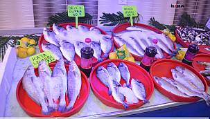 Balık sezonunun başlamasıyla balıklar tezgâhlardaki yerini aldı 