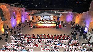 Büyük tasavvuf ve halk şairi Yunus Emre İshak Paşa Sarayında anıldı 