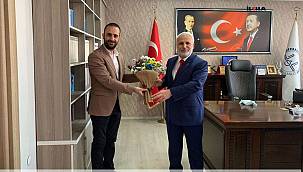 Peygamber Sevdalıları Vakfı Ağrı İl Temsilciliğinden Müftü Topçu'ya ziyaret 