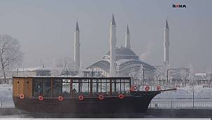 Ağrı'da eksi 32 dereceyi gördü 