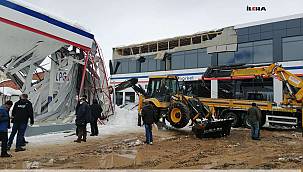 Petrolün çatısı kardan çöktü