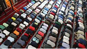 Teravih namazı camilerimizde cemaatle kılınacak