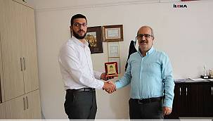 Siyer Yarışması'na destek veren öğretmen ve idarecilere plaket takdim edildi 