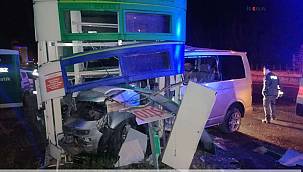 Ağrı'da trafik kazası : 2 ölü, 1 yaralı