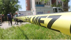 Deprem tatbikatında çıkan yangın bir faciaya yol açmadan söndürüldü