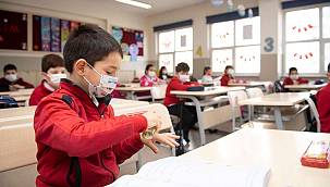 Sağlık Bakanlığından okullarda maske açıklaması 
