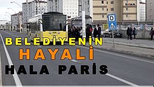 Ağrı Parava (Geriden) Paris oldu