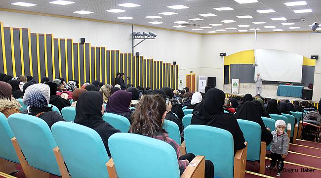 Ağrı'da 'Sahabe Ayı' programı gerçekleştirildi