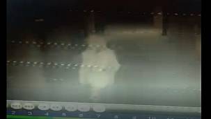 Hırsız kendini çeken kamerayı çaldı