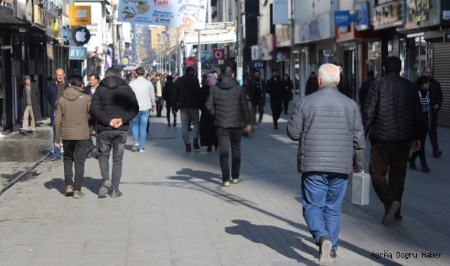 İsveç'teki saygısız karara Ağrı halkı tepki gösterdi