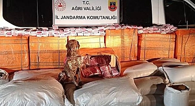 Minibüste kaçak malzemeler yakalandı