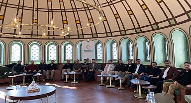 STK'ların gençlik kuruluşlarından üç aylarda hadis halkaları