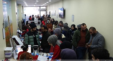 Ağrı'da kan bağışı için metrelerce kuyruk oluştu 