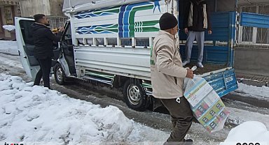 Ağrı Umut Kervanı Derneği afet bölgelerine yardımlarını ulaştırmaya devam ediyor 