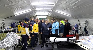 Hatay'da 6,4'lük deprem: 6 kişi hayatını kaybetti, 294 kişi yaralandı