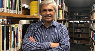 İrvan: Haber sitelerinin öncelikleri nedeni ile gazeteciliğin özünün bozulduğunu söyledi