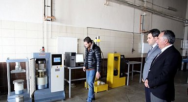 AİÇÜ’de Yapı Malzemeleri Araştırma Laboratuvarı Açıldı
