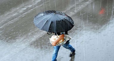 Deprem bölgesindeki iller için sağanak yağış uyarısı