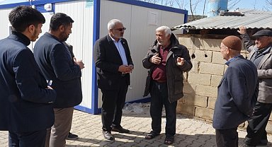 HÜDA PAR depremzedeleri yalnız bırakmıyor