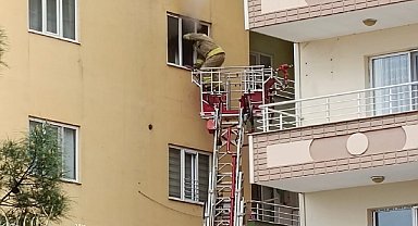 Mardin'de apartman dairesinde yangın 