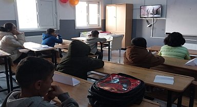 Öğrencilere LGS ve YKS'ye hazırlık desteği sürüyor