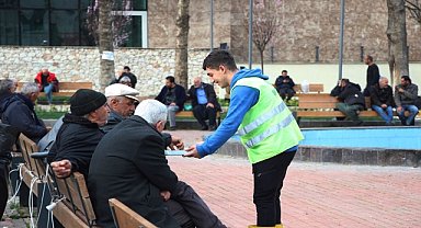 Umut Kervanı Adıyaman'da tatlı ikramında bulundu