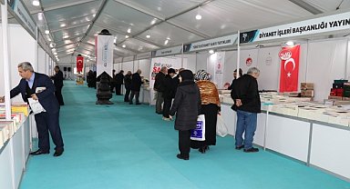 40 yıllık Ramazan geleneği ile okuyucular kitapla buluşuyor