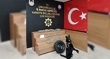 Şanlıurfa'da durdurulan araçta çok sayıda uyuşturucu ele geçirildi